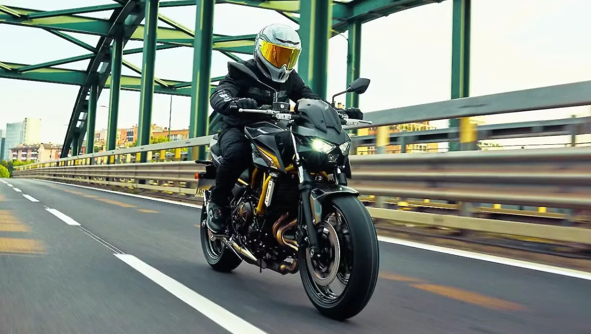 2026 Kawasaki Z650 S front view showcasing new design, LED headlights, and Candy Lime Green color scheme