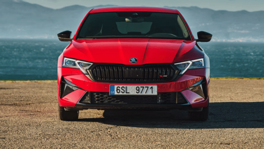 Skoda Octavia RS 2025 front design with Matrix LED headlights and butterfly grille