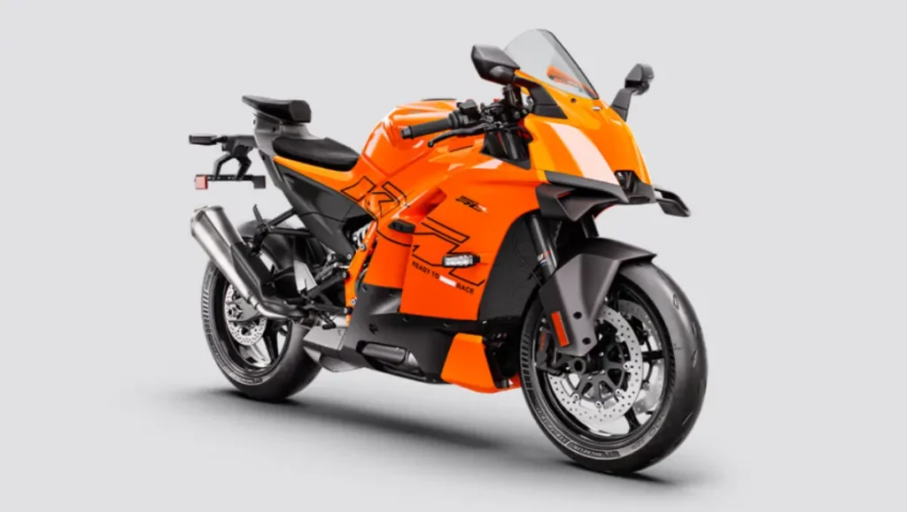 2026 KTM 990 RC R front view – aggressive LED headlights and MotoGP-inspired fairing