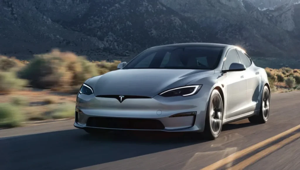 Elon Musk discussing Tesla’s AI and robotics plans amid declining profits in Q3 2025