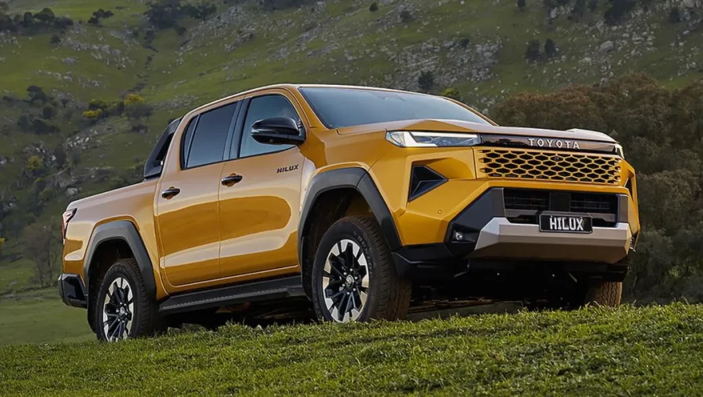 New Toyota Hilux Debuts 2026 in yellow color – next-generation pickup with bold off-road design