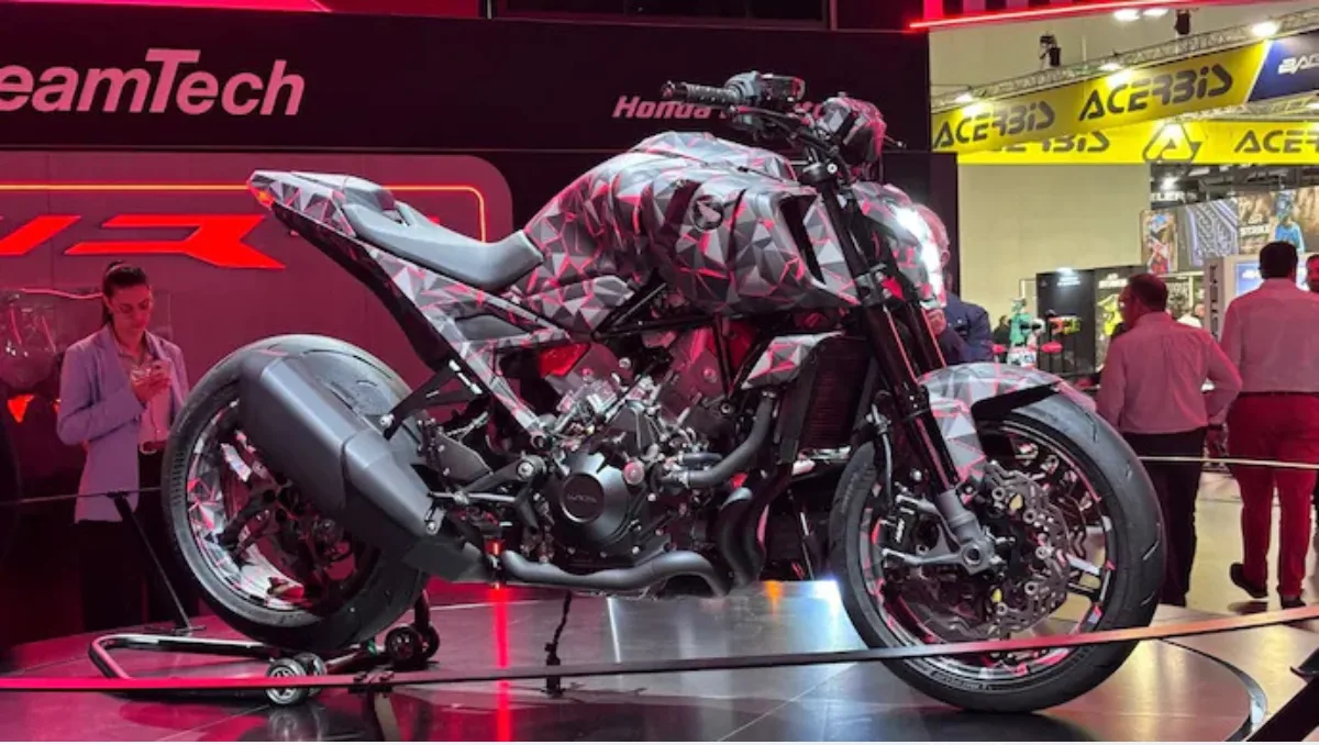 Honda V3R 900 Prototype Unveiled at EICMA 2025 – Futuristic V3 Engine Motorcycle
