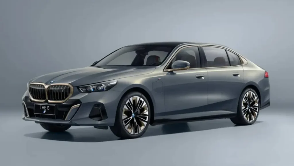 BMW i5 LWB India launch likely in early 2026 showcased with sleek exterior design and premium long-wheelbase profile