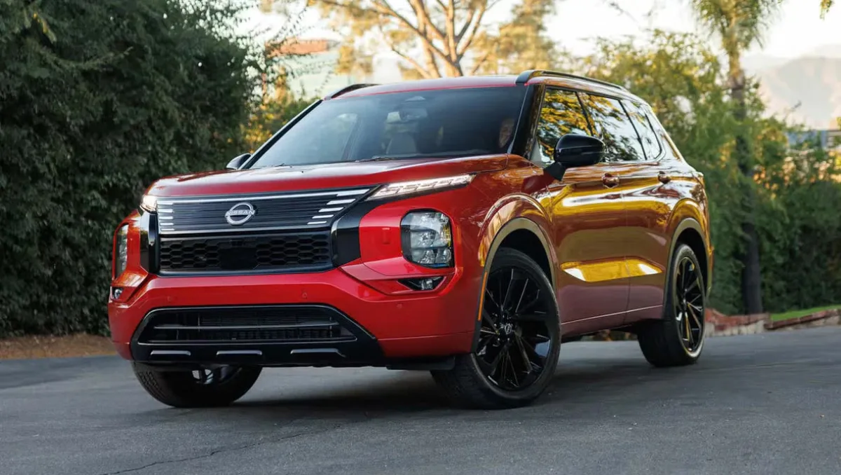 Nissan unveils Rogue Plug in Hybrid in US showcased in red exterior design