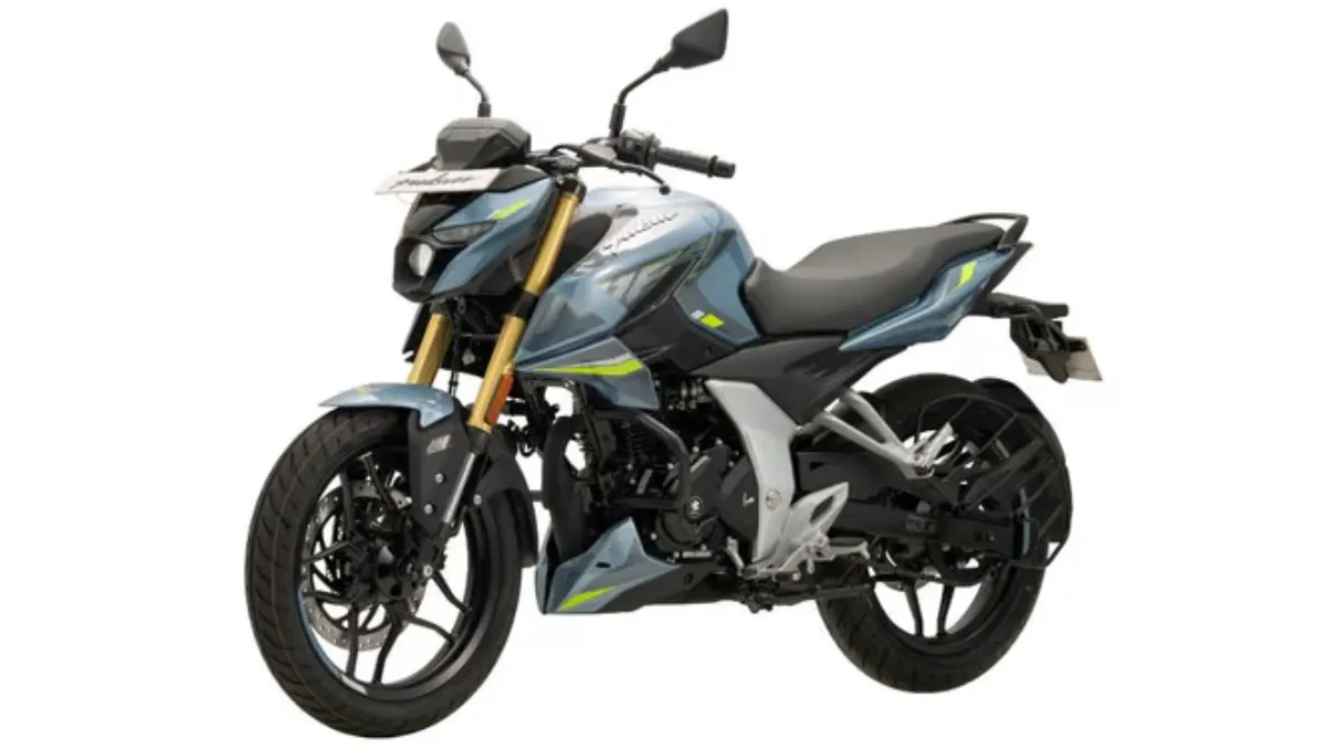 Bajaj Pulsar N160 New Variant Launched front angle view with updated design and USD forks