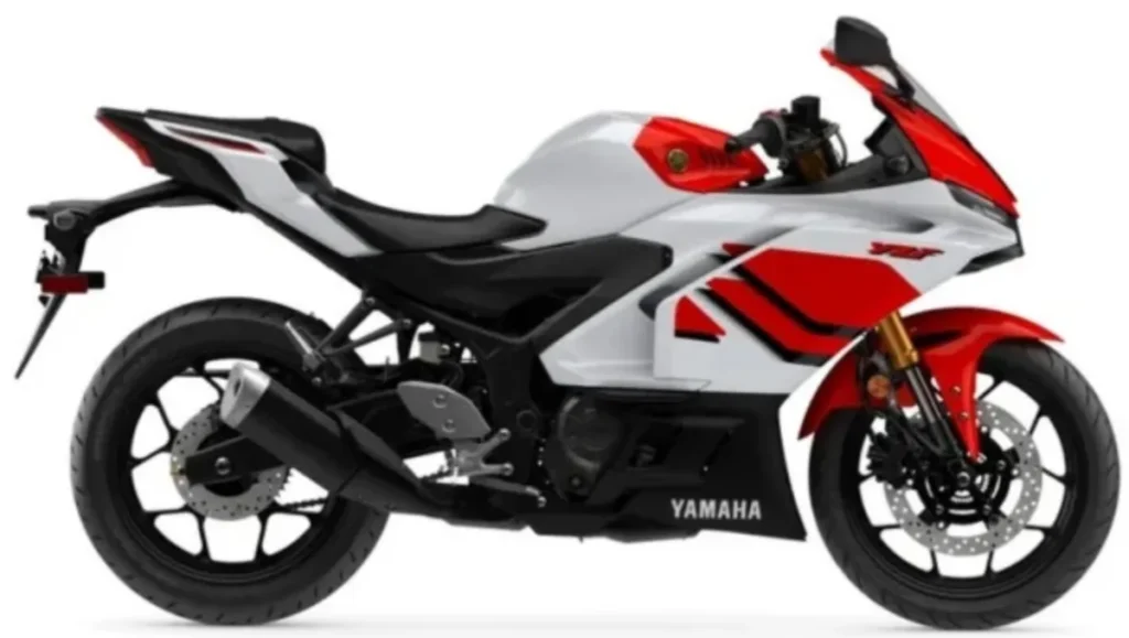 Yamaha R3 70th Anniversary Edition Unveiled side profile in red and white livery