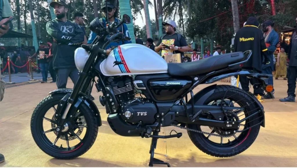 TVS Ronin Agonda Launched At MotoSoul 5.0 showcased with white fuel tank, retro stripes and coastal themed design at the Goa event