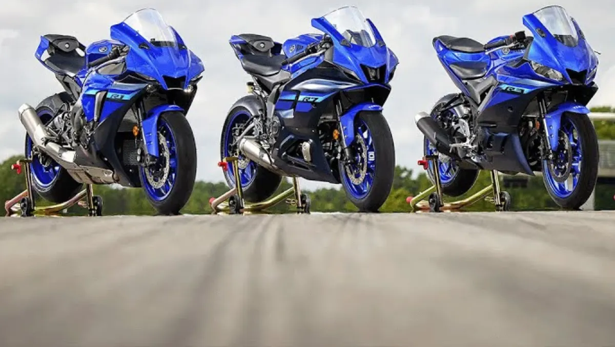 Yamaha YZF-R2 name trademarked in India visual representation showing a blue Yamaha R-series sport bike design concept