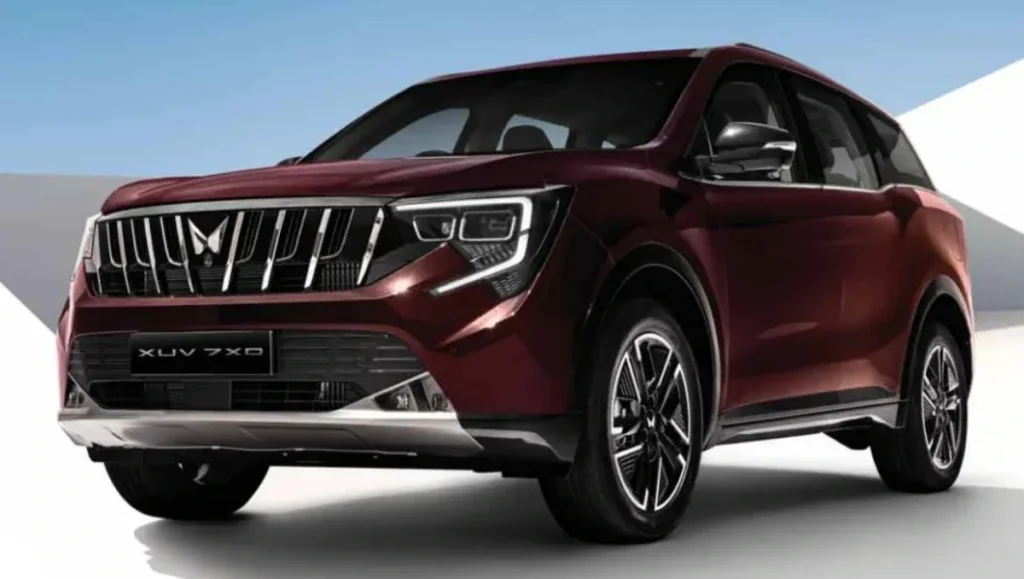 Mahindra XUV 7XO Waiting Period Touches 1-Year seen in front three quarter view