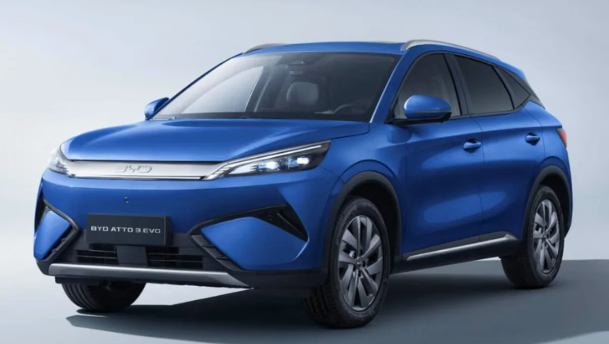 2026 Atto 3 Evo Revealed front three quarter exterior view in blue