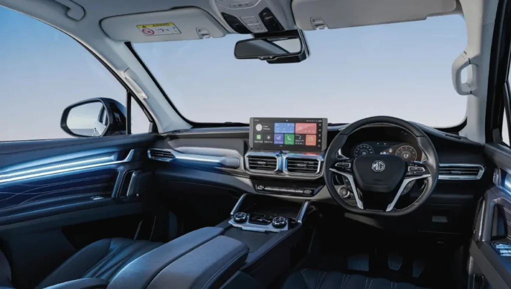 MG Majestor launched interior dashboard with touchscreen infotainment system