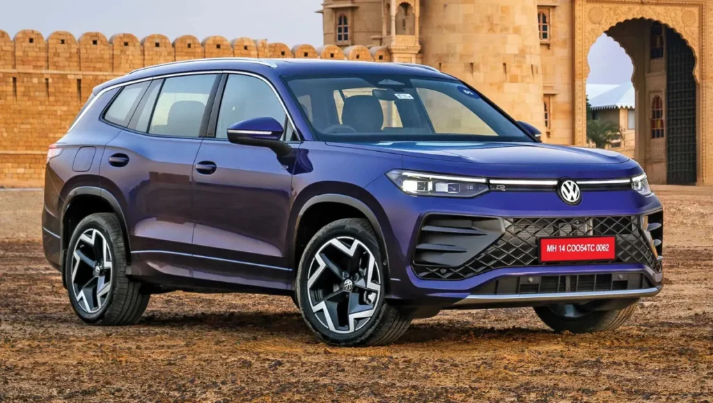 VW Tayron R-Line Bookings Open displayed with bold alloy wheels and muscular SUV proportions